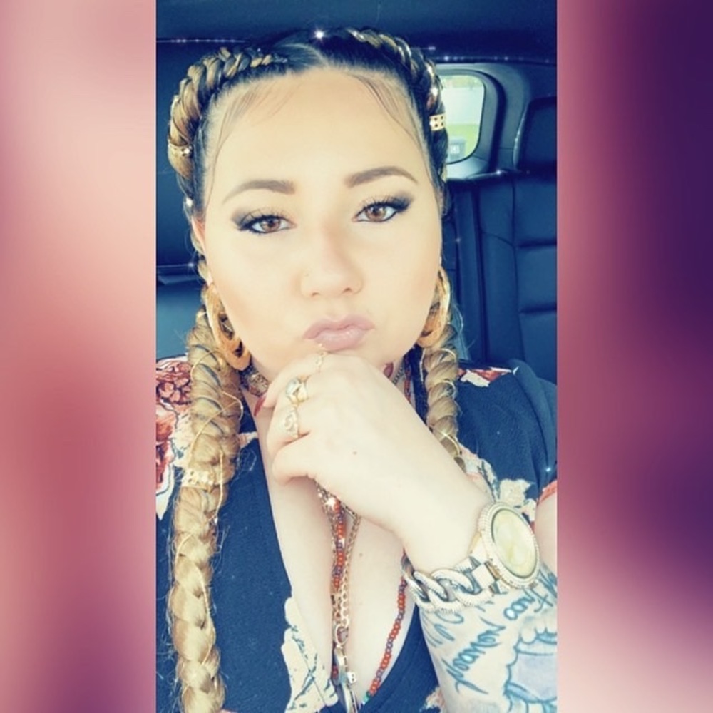 Meet your Posher, Catherine